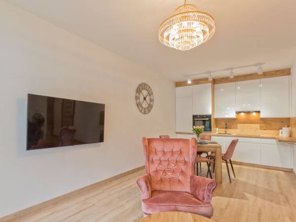 Apartament przy jeziorze nr 2