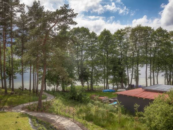 Apartament przy jeziorze nr 2