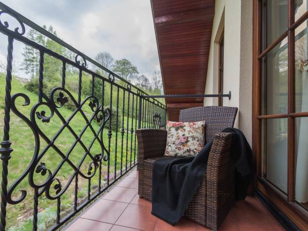 Balkon - pokój trzy-osobowy
