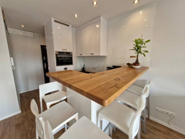 Apartament Deluxe 2-pokojowy z ogródkiem