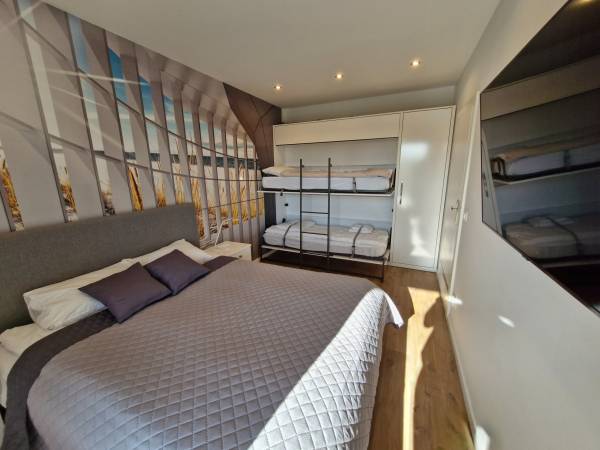 Apartament Deluxe 2-pokojowy z ogródkiem