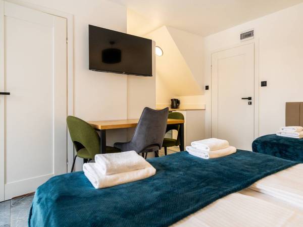 Pokój trzyosobowy nr 7