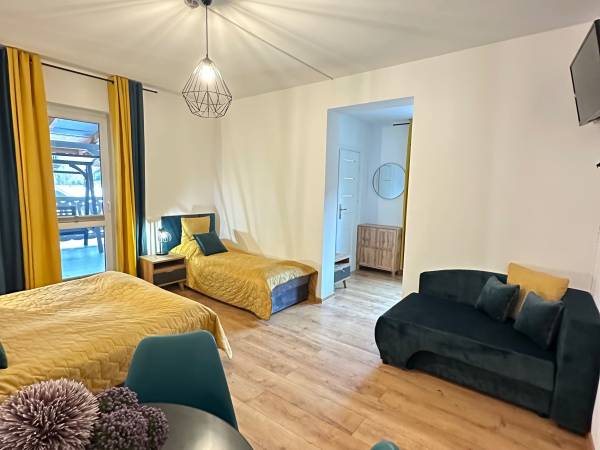  Pokój 4 osobowy z zadaszonym tarasem