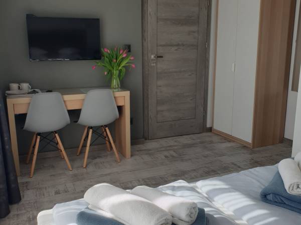 Sandra I pokój nr 5 piętro II 