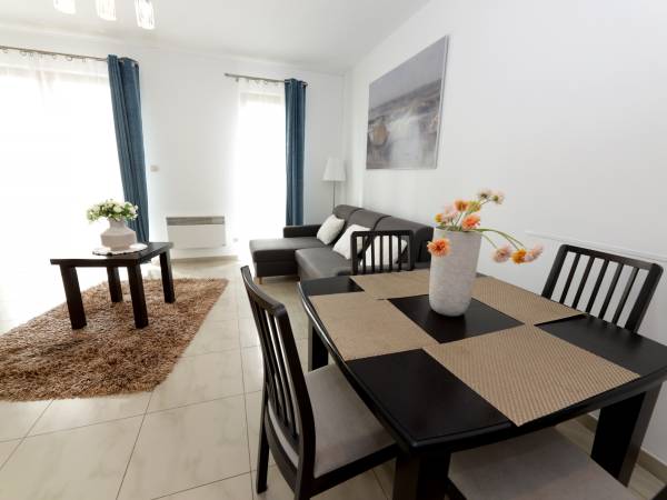 Apartament Ikar
