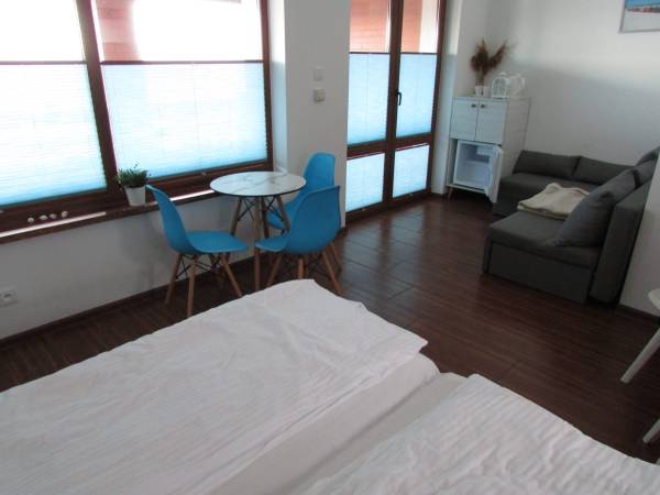 Zakotwiczeni w Rewie