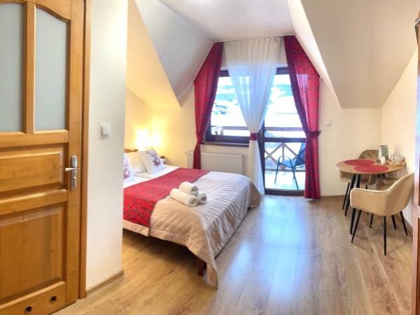 Pokój 2 osobowy z łazienką i balkonem 