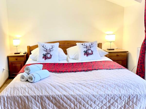 Pokój 2 osobowy z łazienką i balkonem z widokiem na góry