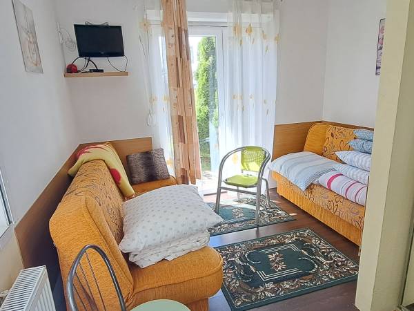 Pokoje i Apartamenty Wakacyjna 30