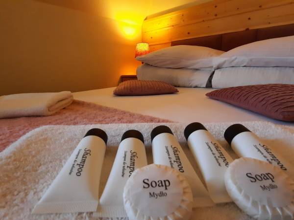 Białka Tatrzańska_Ambrozja_nocleg ze śniadaniem_pokój nr 6_5_5-osobowy typu studio z balkonem