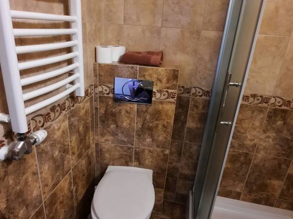 Białka Tatrzańska_Ambrozja_nocleg ze śniadaniem_pokój nr 12_4_2-osobowy z balkonem