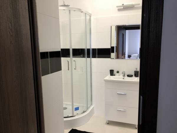 Kwatery Pracownicze Premium