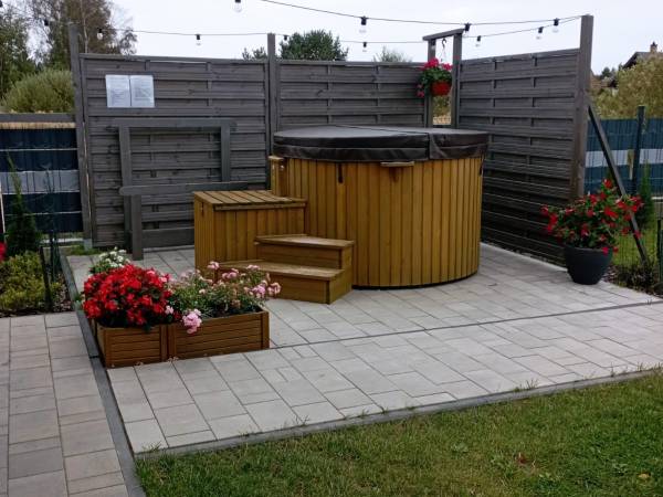 Dom z działką na wyłączność z klimą i jacuzzi - Sosnowe Zacisze