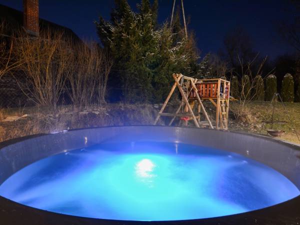 Jacuzzi nocą