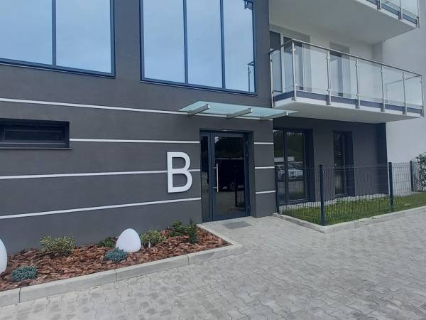 APARTAMENT RODZINNY - 100 metrów od morza