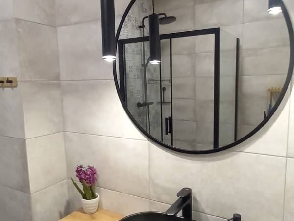 APARTAMENT RODZINNY - 100 metrów od morza