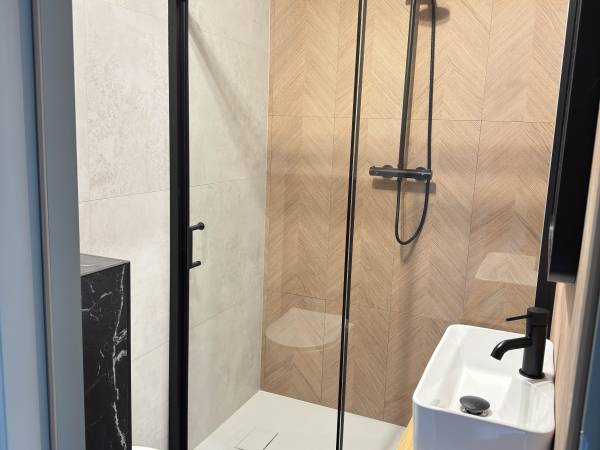 Pokoje 200 metrów od morza 