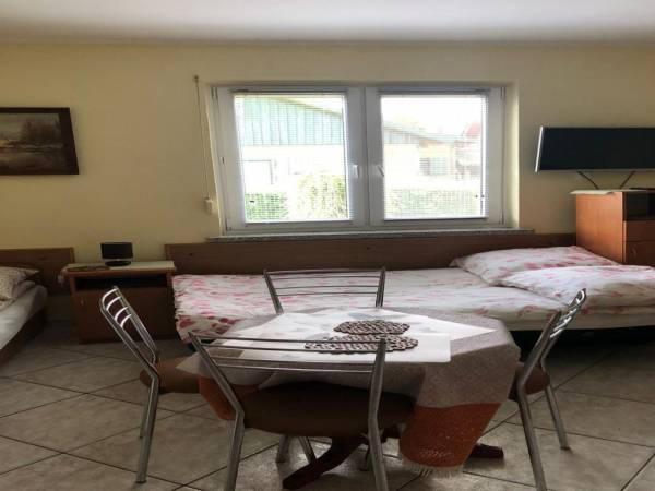 Fregata Mała Pokoje