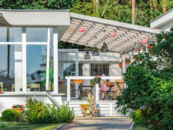 Mazury Ruciane Tarasy Ośrodek Wypoczynkowy nad jeziorem 