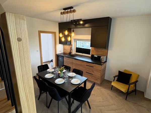 Tam Gdzie Rosną Poziomki