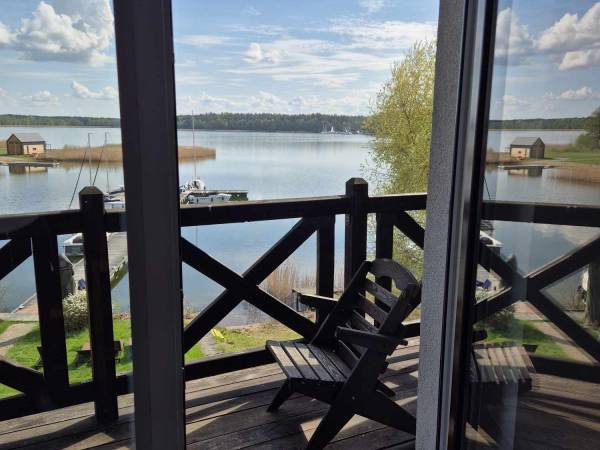 Balkon i widok z apartamentu na poddaszu