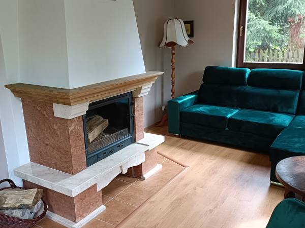 Mazury. Domek pod lasem