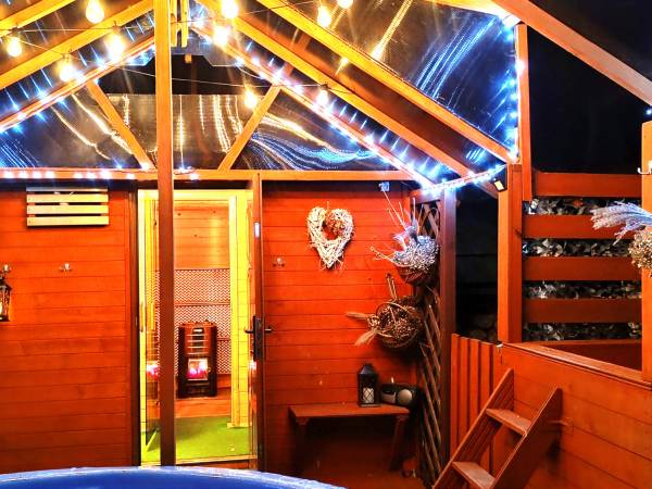Domek Brzozowy Zakątek sauna, jacuzzi
