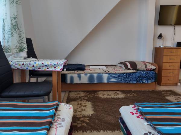 Pokój nr 6 trzyosobowy piętro drugie