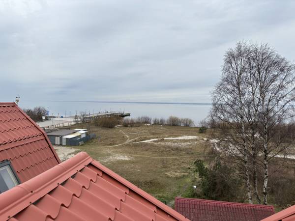 apartament dwupoziomowy z kominkiem