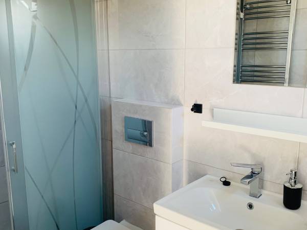 Pokój nr 4 łazienka i aneksem