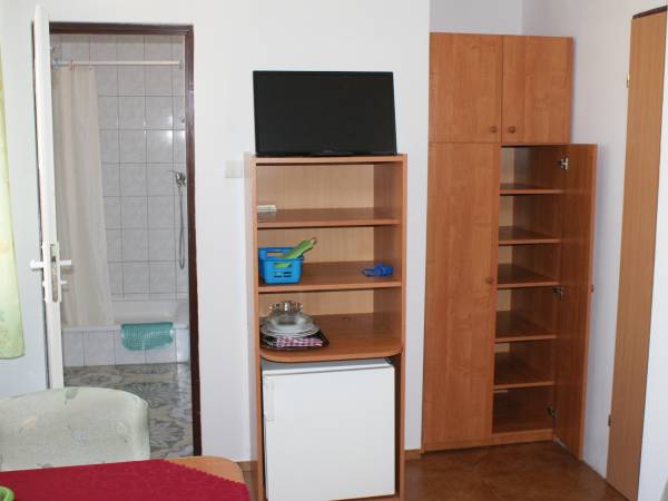 Całoroczny Dom Wczasowo - Hotelowy