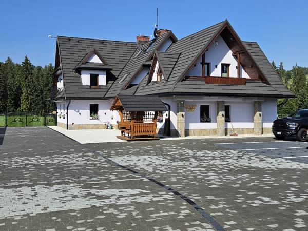 Willa pod górską lawendą