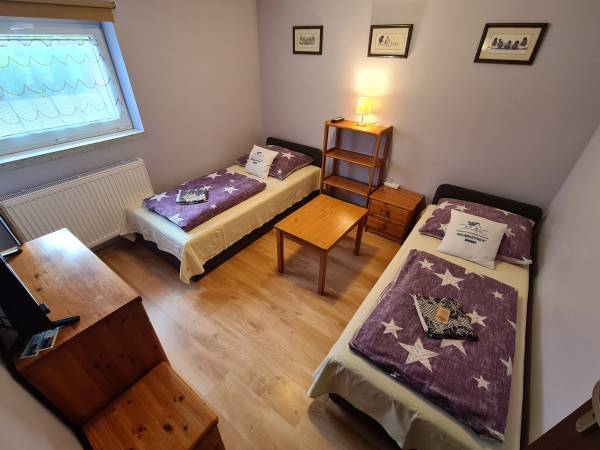 Pokój nr 4 / Apartament 3 os.