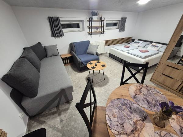 Pokój nr 5 / Apartament 3 os.