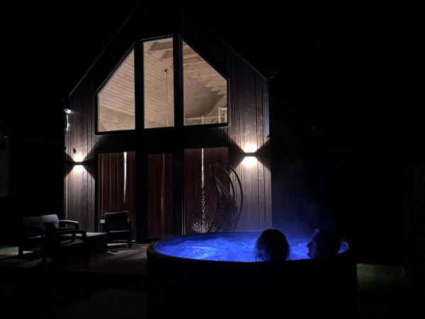 Dom z działką na wyłączność z klimą i jacuzzi - Sosnowe Zacisze