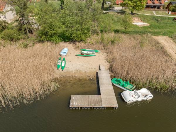 Domki z basenem całorocznym 