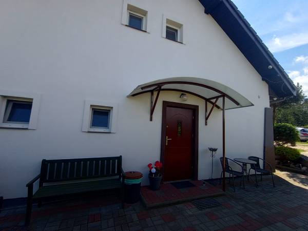 POKOJE GOŚCINNE AGULEMA