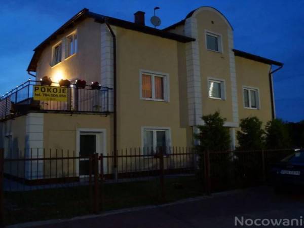 Pokoje Gościnne przy Kochanowskiego