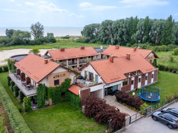 Atrium Pokoje Studio i Domki Letniskowe