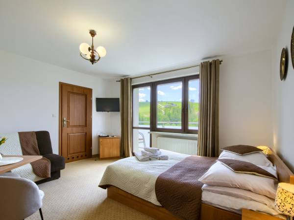 Pokój 4 os z balkonem