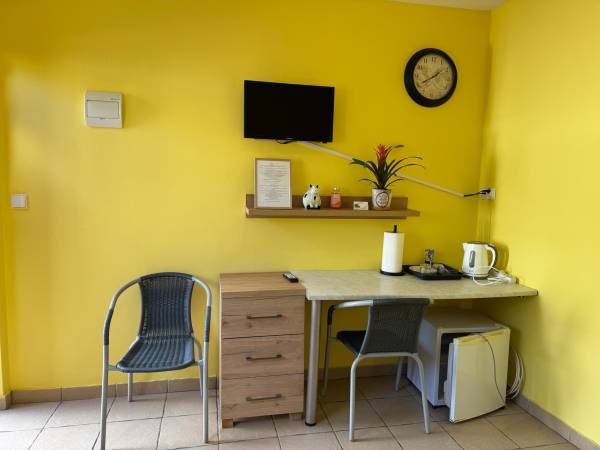 Na Skraju Lasu - pokój dwuosobowy cena od 200zł/dobę 