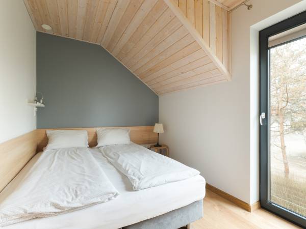 Dębki Plaza, domek wolnostojący- piętro, sypialnia 2 os.