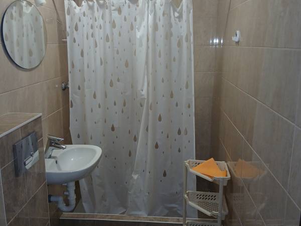 Łazienka ( pokój nr 3).