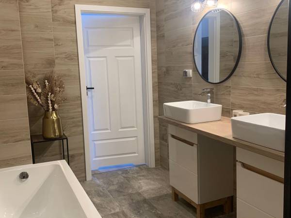 Łazienka pokoju lawendowego