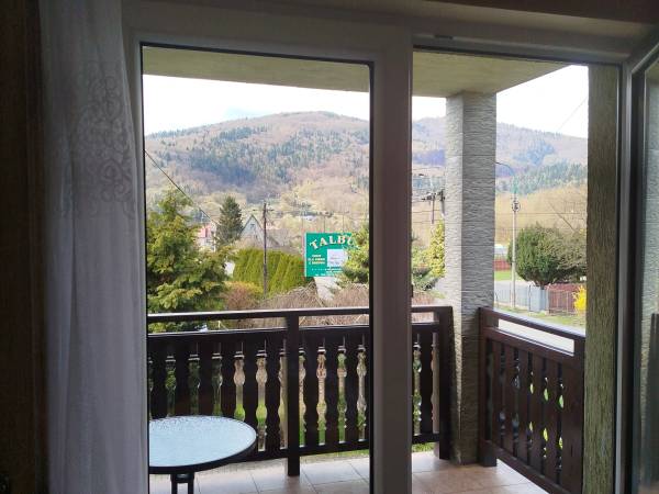 Widok z balkonu w pokoju nr 3