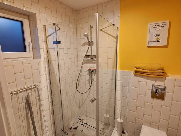 Domek: Musztardowi kosmici