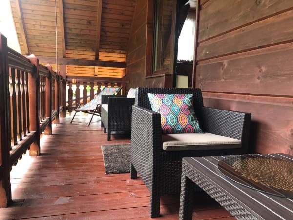 Domek nad górskim potokiem (u Doroty)