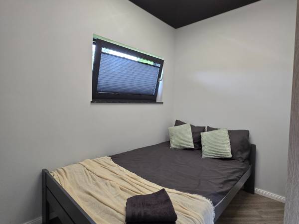 Domek z akcentem zielonym