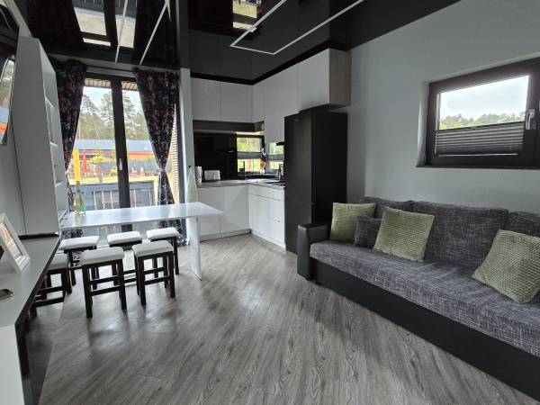 domek z akcentem zieleni