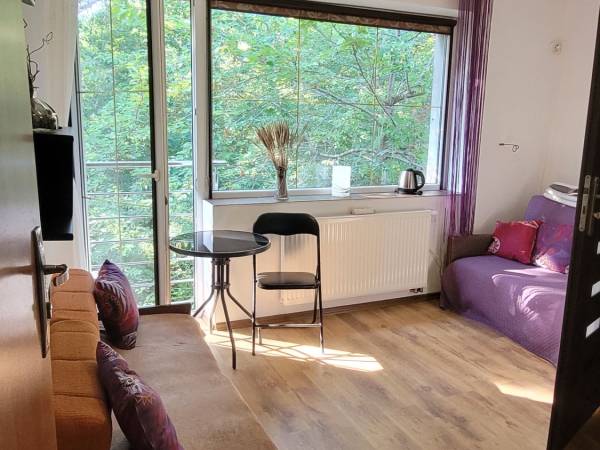 Pokoje Gościnne Przy Wydmie